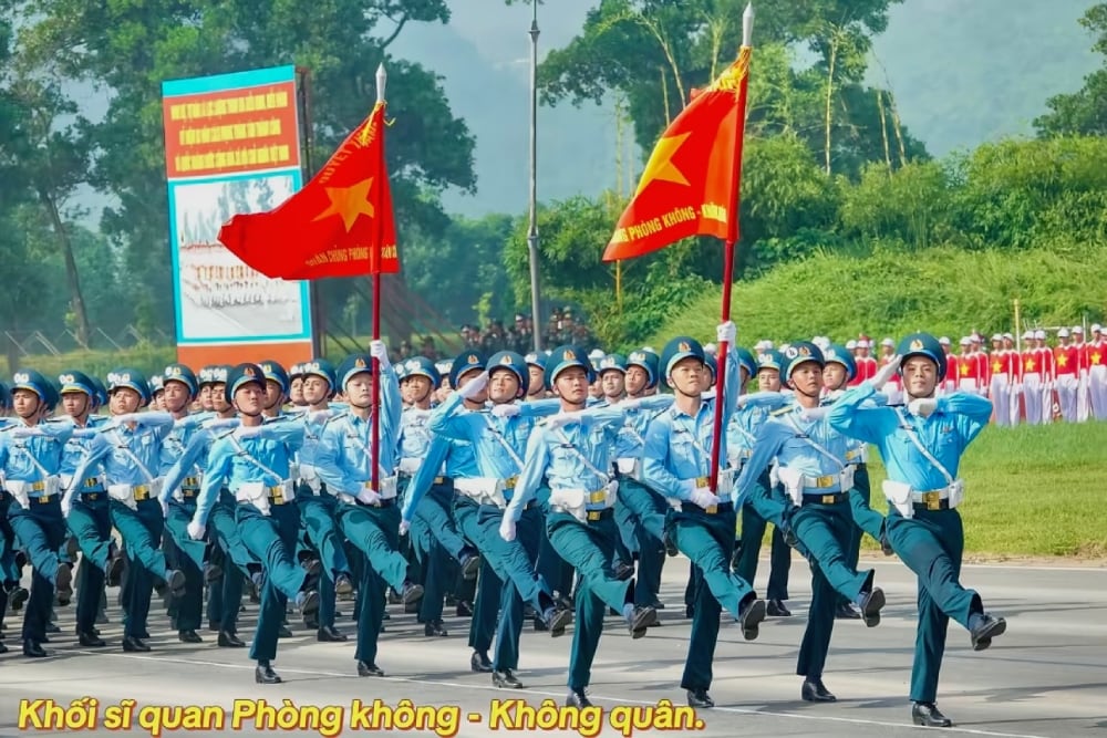 Khối sĩ quan Phòng không - Không quân